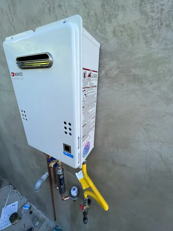 Tankless water heater installation for North Hawthorne homes